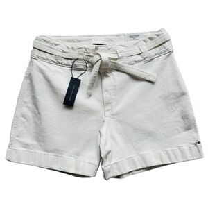 Tommy Hilfiger Women's THFlex High Rise Relaxed Short Size: 10